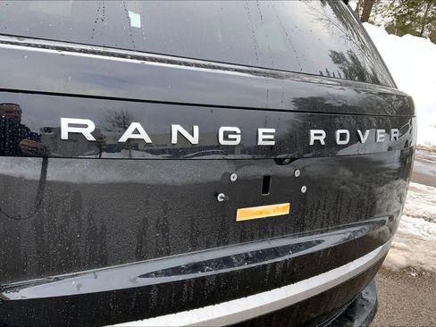 Used 2025 Land Rover Range Rover Autobiography image 29