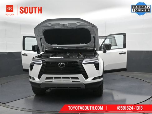 Used 2024 Lexus GX 550 550 Overtrail+ image 53