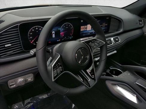 Certified 2025 Mercedes-Benz GLE 350 GLE 350 image 8