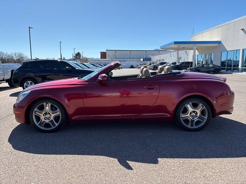 Used 2007 Lexus SC 430 Convertible image 2