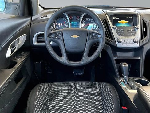 Used 2016 Chevrolet Equinox LS FWD image 8
