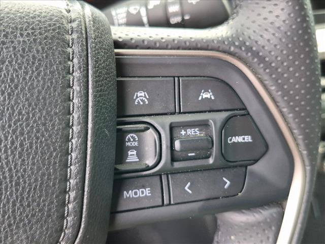 Used 2026 Toyota 4Runner SR5 AWD/4WD image 15