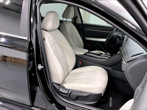 Used 2023 Hyundai Sonata SEL FWD image 9