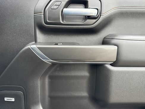 Used 2020 GMC Sierra 2500 AT4 w/ Technology Package image 19