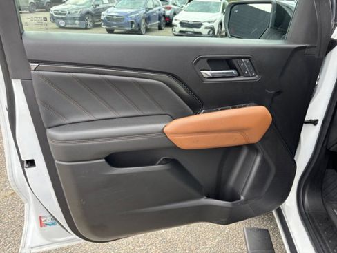 Used 2023 GMC Canyon AT4 w/ AT4 Premium Package image 21