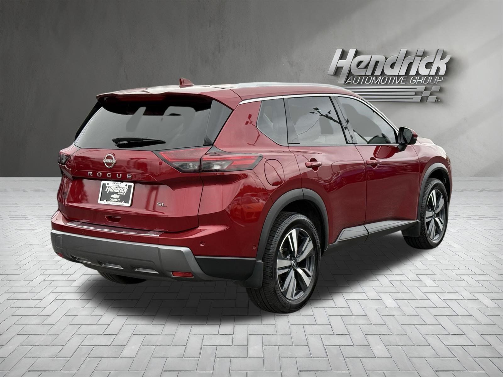 Used 2024 Nissan Rogue SL FWD image 10