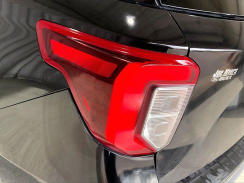 Used 2023 Ford Explorer ST w/ ST Street Pack image 13