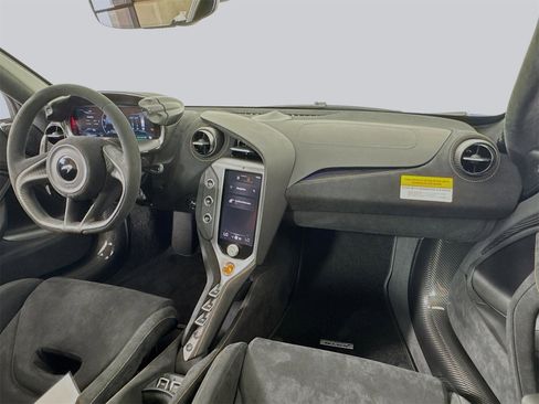 New 2026 McLaren 750S Spider image 21