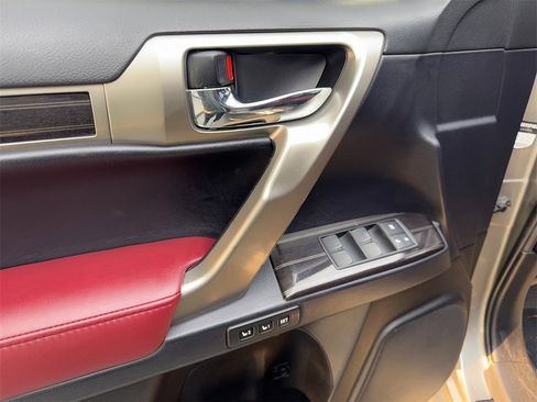 Used 2021 Lexus GX 460 Premium image 32