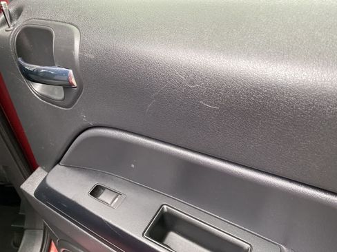 Used 2015 Jeep Patriot Sport w/ Power Value Group AWD/4WD image 31