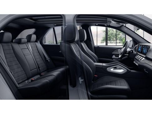 Used 2022 Mercedes-Benz GLE 350 4MATIC image 4