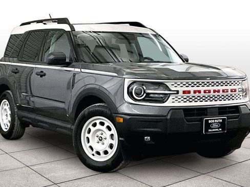 Certified 2025 Ford Bronco Sport Heritage w/ Convenience Package image 2