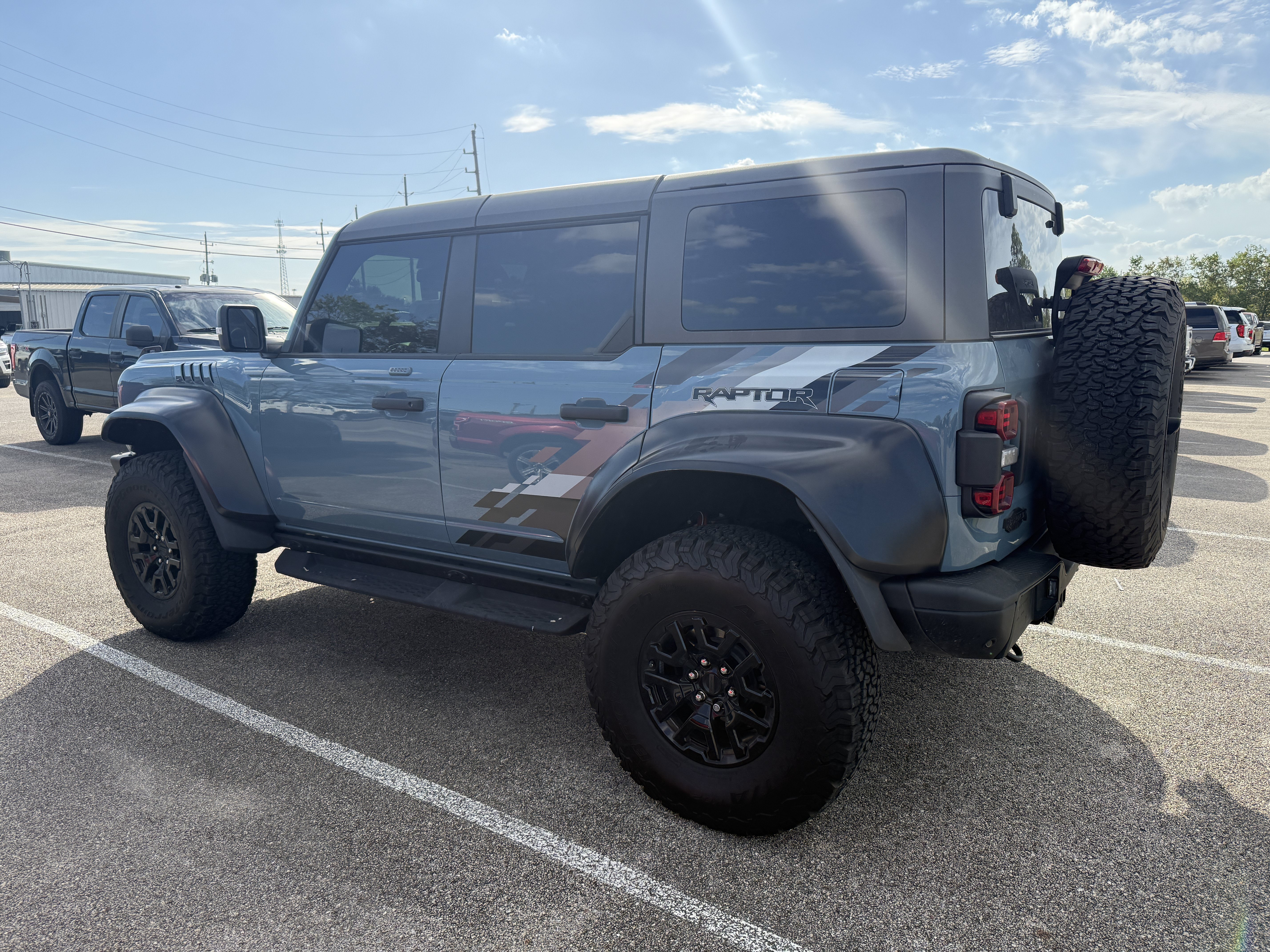 Used 2023 Ford Bronco Raptor AWD/4WD image 3