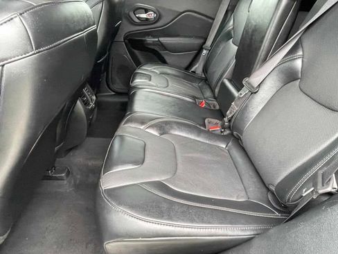 Used 2023 Jeep Cherokee Altitude Lux image 26