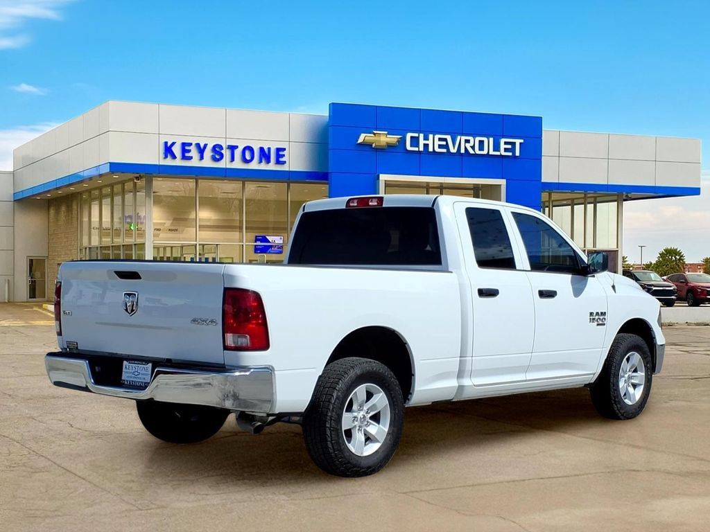 Used 2024 RAM 1500 Classic SLT AWD/4WD image 7