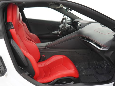 Used 2023 Chevrolet Corvette Stingray Coupe w/ Battery Protection Package RWD image 11