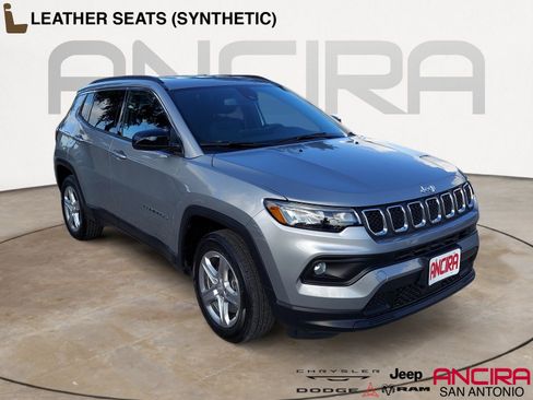 Certified 2023 Jeep Compass Latitude w/ Convenience Group AWD/4WD image 1