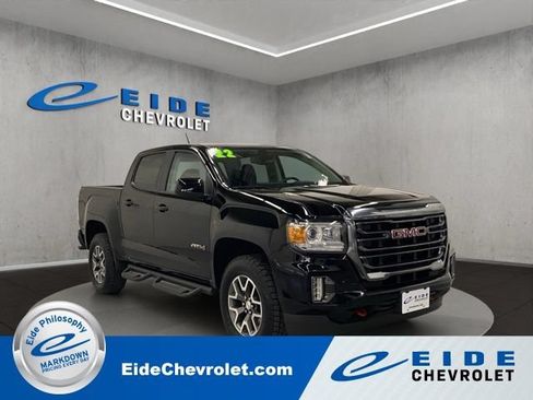 Used 2022 GMC Canyon AT4 w/ Trailering Package AWD/4WD image 1
