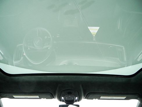 New 2026 Porsche Cayenne Turbo image 22