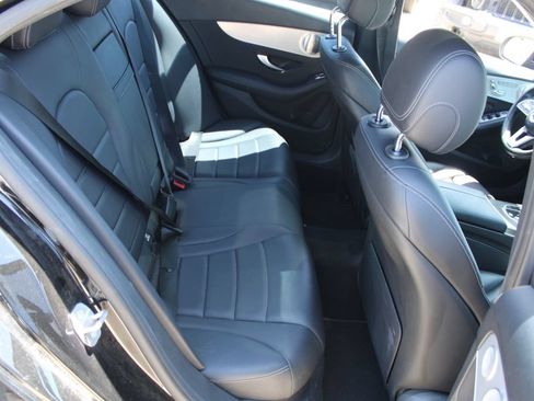 Used 2021 Mercedes-Benz C 300 Sedan image 12