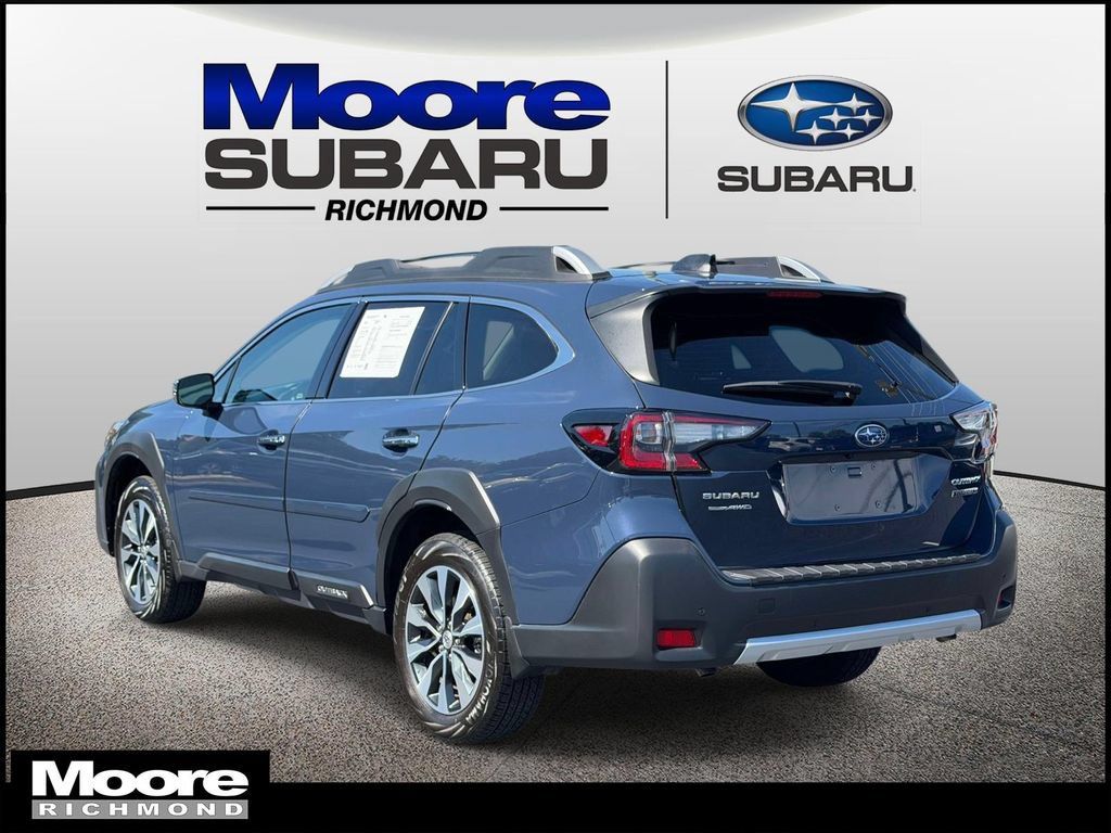Certified 2025 Subaru Outback Touring XT AWD/4WD image 6