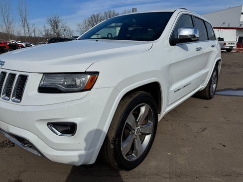 Used 2014 Jeep Grand Cherokee Overland image 9