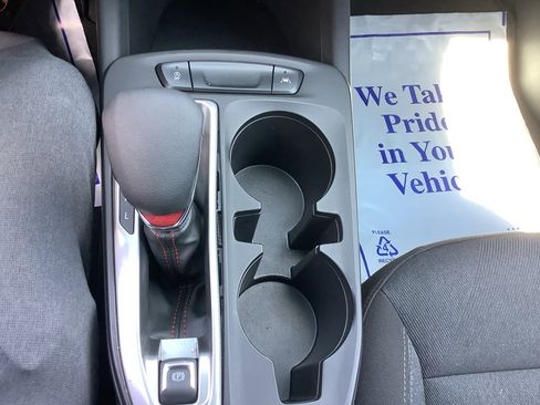 Used 2024 Chevrolet Trax RS w/ Sunroof Package image 20