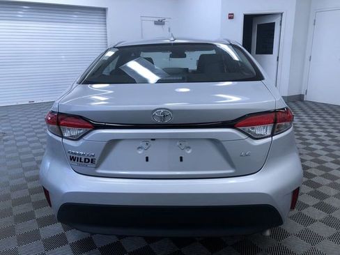 Certified 2025 Toyota Corolla LE image 13