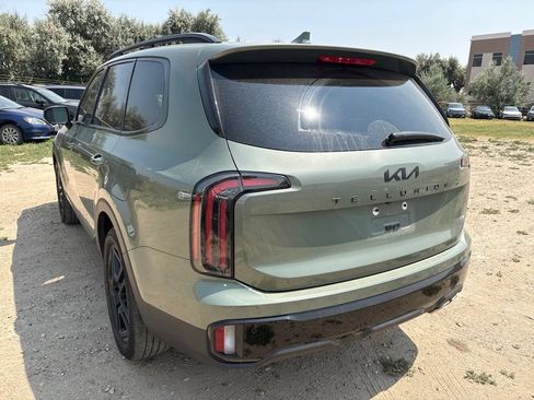 Used 2025 Kia Telluride EX X-Line AWD/4WD image 3