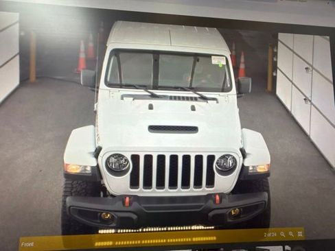 Used 2022 Jeep Gladiator Mojave w/ Cold Weather Group AWD/4WD image 3