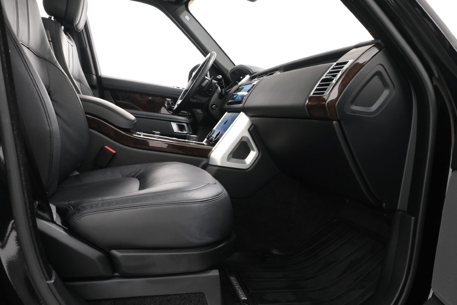 Used 2021 Land Rover Range Rover AWD/4WD image 41
