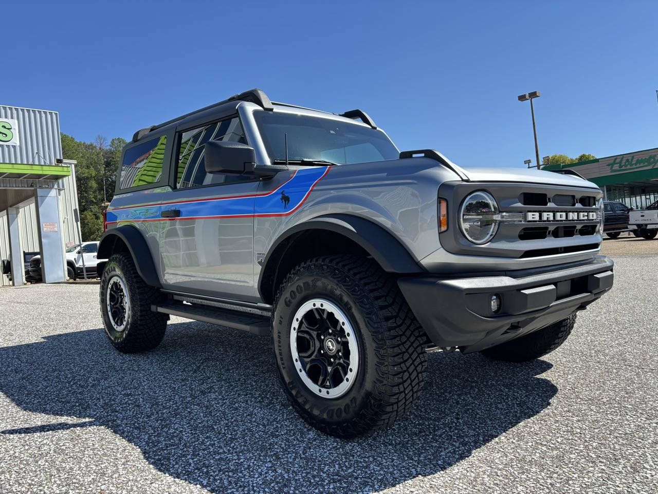 Used 2024 Ford Bronco Big Bend w/ Sasquatch Package AWD/4WD image 7