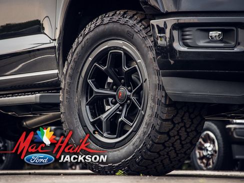 Certified 2024 Ford F150 XLT w/ Equipment Group 303A High image 43