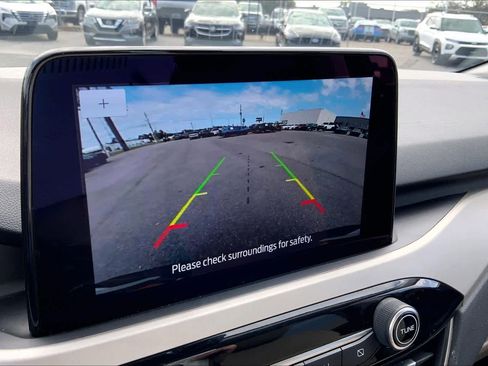 Used 2021 Ford Escape SE image 26