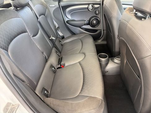 Certified 2024 MINI Cooper S FWD image 29