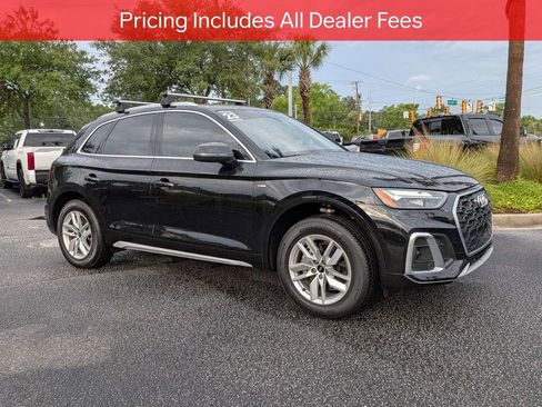 Used 2023 Audi Q5 2.0T Premium w/ Convenience Package AWD/4WD image 2