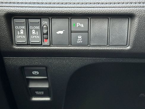 New 2026 Honda Odyssey Touring image 31