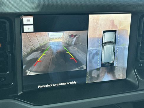 Used 2023 Ford Bronco Badlands w/ Sasquatch Package image 21