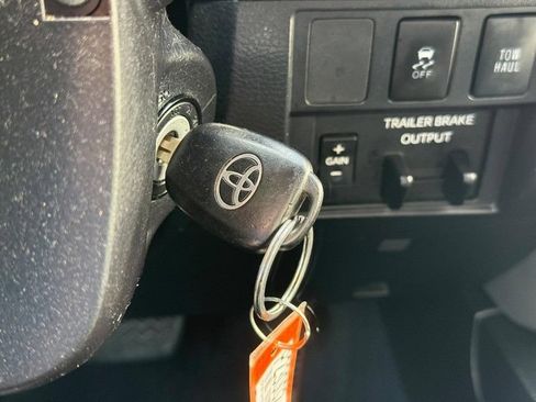 Used 2019 Toyota Tundra SR5 w/ TRD Off Road Package AWD/4WD image 30