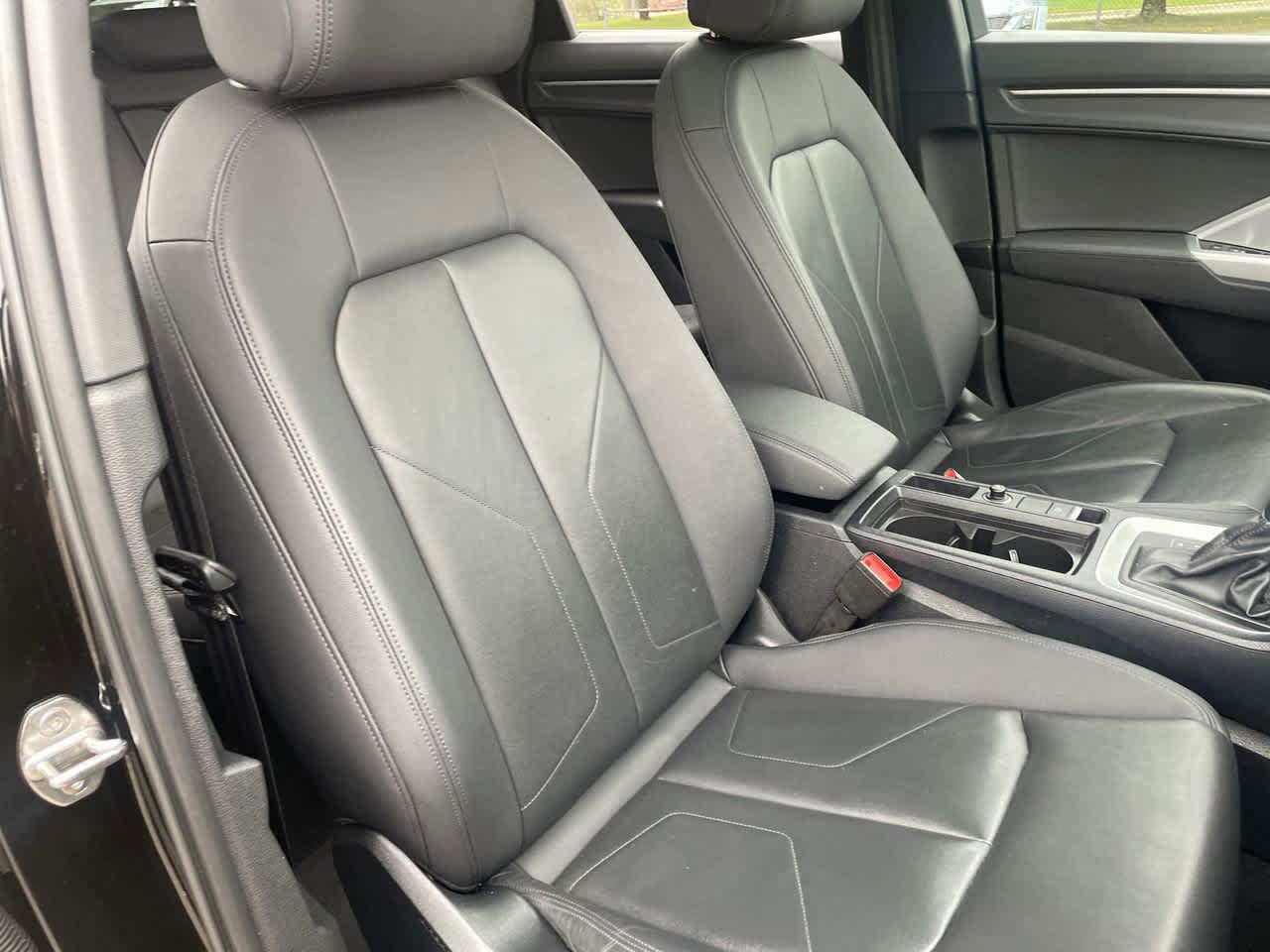 Used 2025 Audi Q3 2.0T Premium AWD/4WD image 14