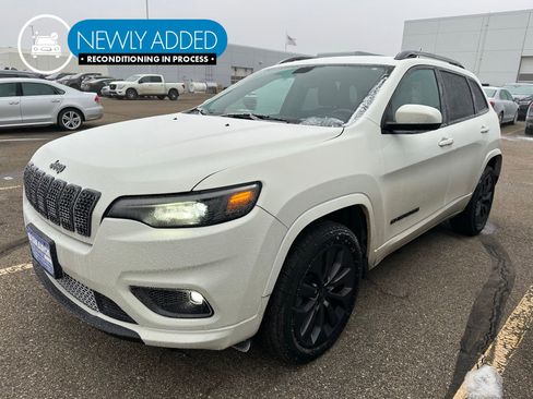 Used 2019 Jeep Cherokee High Altitude image 1