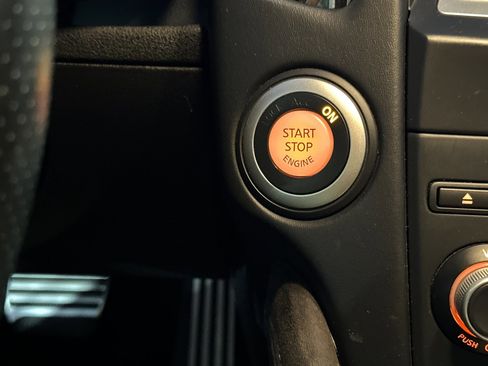 Used 2018 Nissan 370Z Touring image 20