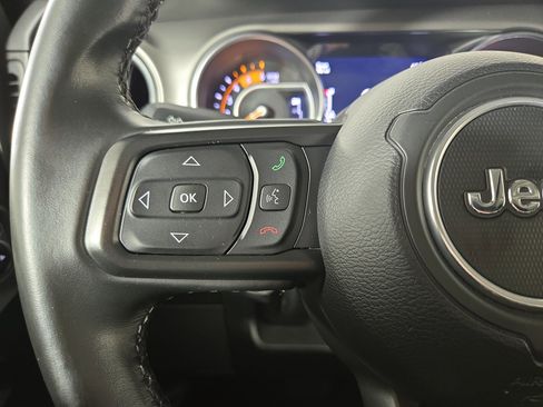 Certified 2022 Jeep Wrangler Unlimited Willys image 16