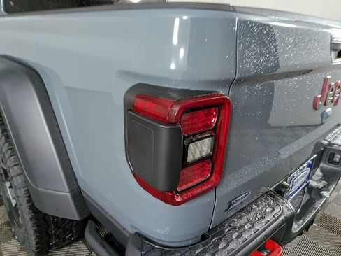 New 2026 Jeep Gladiator Rubicon w/ Safety Group AWD/4WD image 11