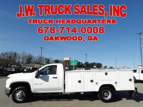 Used 2022 Chevrolet Silverado 3500 W/T w/ WT Fleet Convenience Package image 2
