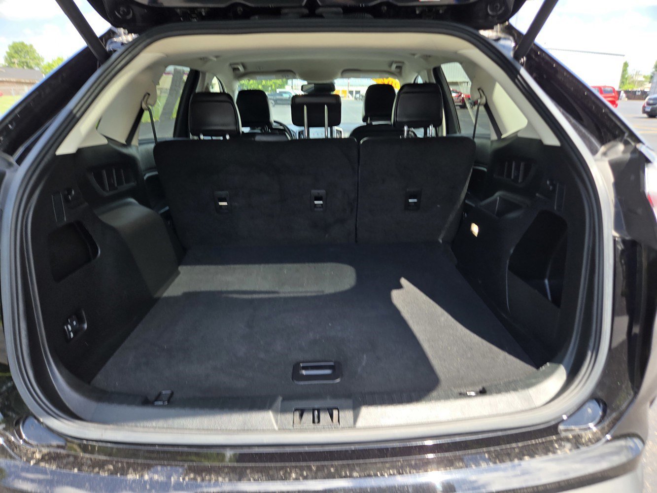 Used 2023 Ford Edge SEL w/ Convenience Package AWD/4WD image 36