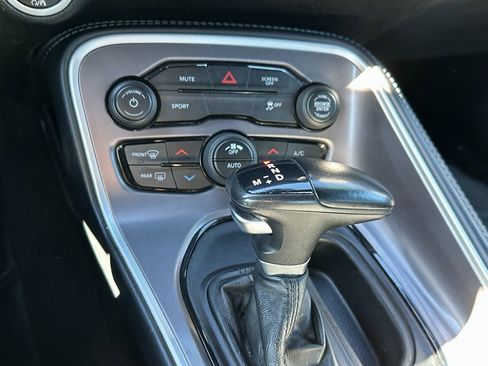 Certified 2022 Dodge Challenger SXT w/ Blacktop Package image 28