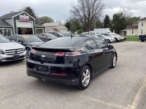 Used 2012 Chevrolet Volt Premium w/ Premium Trim Package image 3