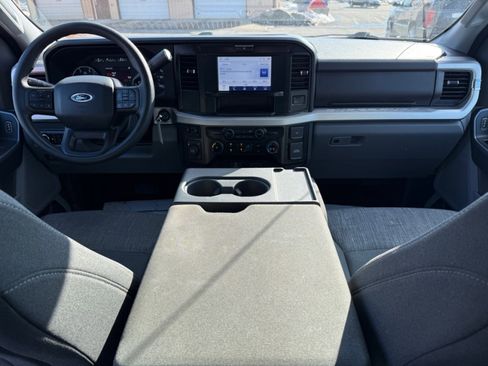 Used 2025 Ford F350 XLT image 19