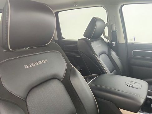 Used 2022 RAM 1500 Laramie image 24